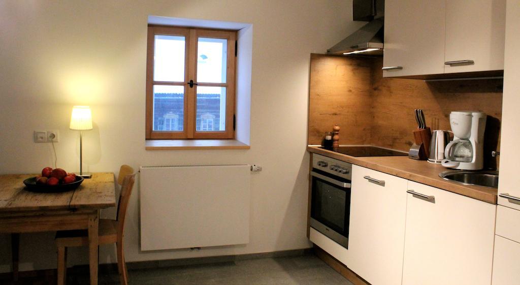 Apartment Nester ชตุมม์ ห้อง รูปภาพ